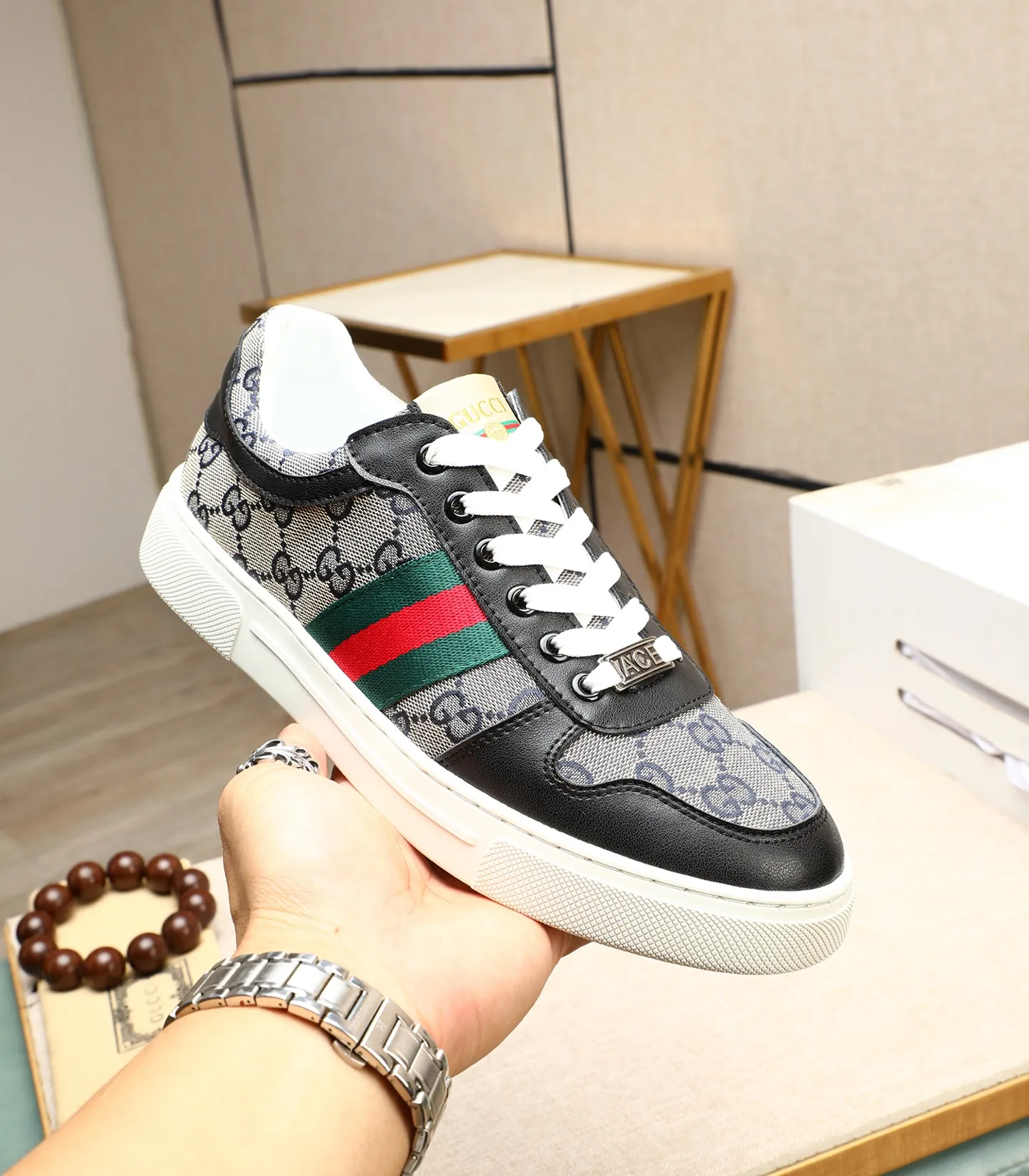 Men's men's shoes💰440 GUCCI🔍🔍2025 latest model Available at the counter at the same time, original calfskin imported from Italy, genuine leather lining, (high-end, extravagant, and classy) with exquisite workmanship, soles: original soles specially provided by the original factory, ⚠Exclusive double-layer movable molded soles are super comfortable⚠, real photos🎬The real ones are better🔍🔍"High quality·Follow the order" code number 39-44 (38 45 46 customized)